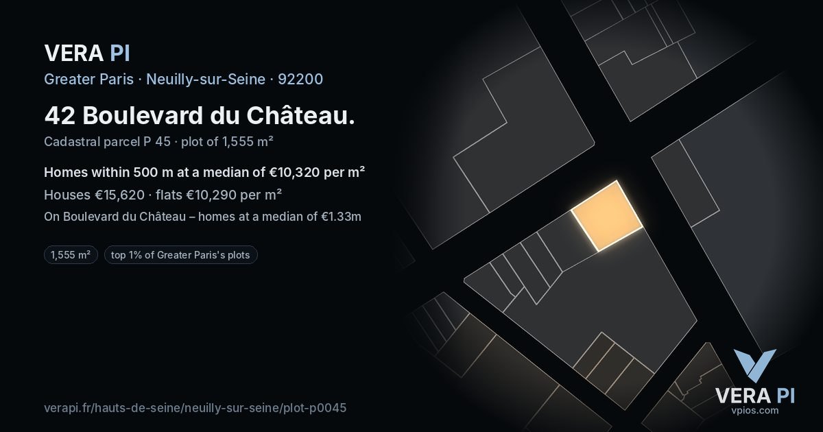 42 Boulevard du Château, Neuilly-sur-Seine at night – the plot lit, the parcels around coloured by the prices near them