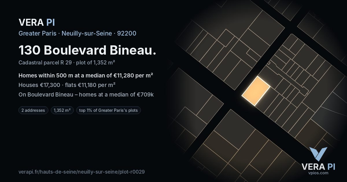 130 Boulevard Bineau, Neuilly-sur-Seine at night – the plot lit, the parcels around coloured by the prices near them