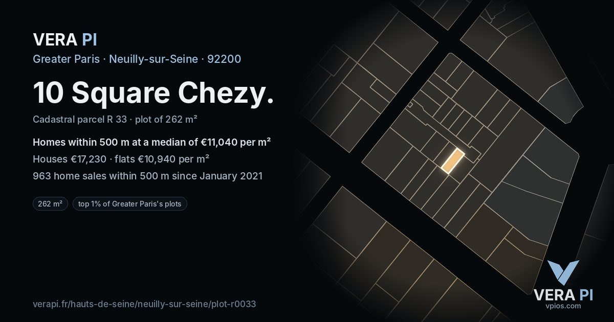 10 Square Chezy, Neuilly-sur-Seine at night – the plot lit, the parcels around coloured by the prices near them