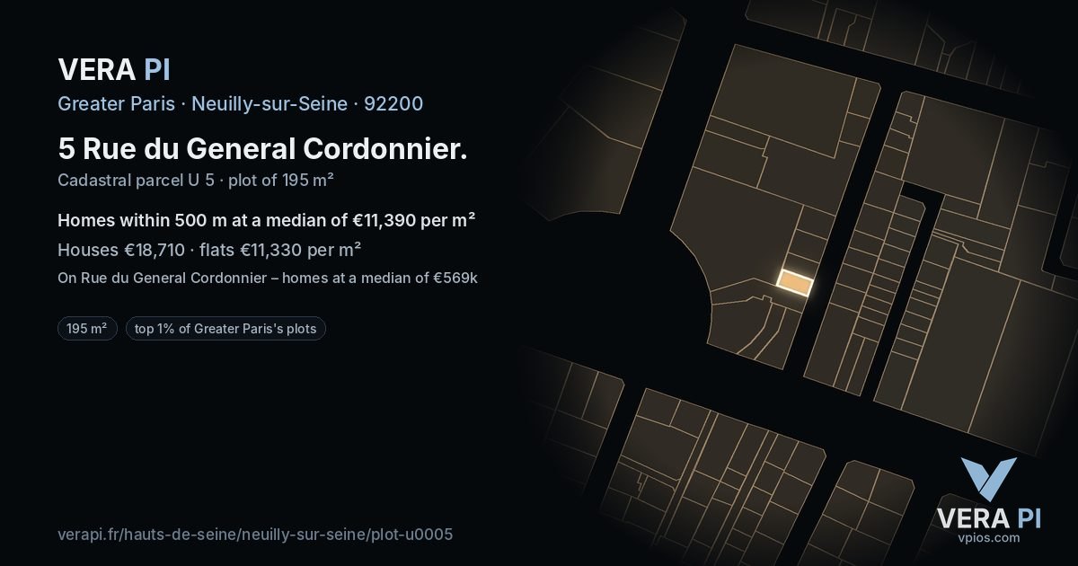 5 Rue du General Cordonnier, Neuilly-sur-Seine at night – the plot lit, the parcels around coloured by the prices near them