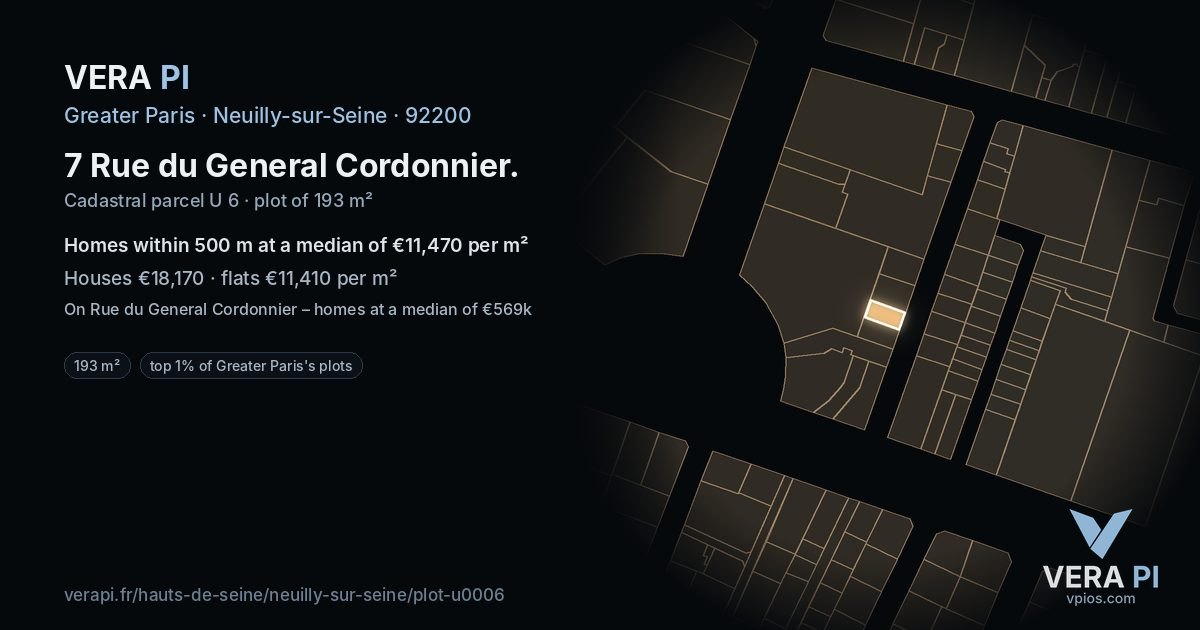 7 Rue du General Cordonnier, Neuilly-sur-Seine at night – the plot lit, the parcels around coloured by the prices near them