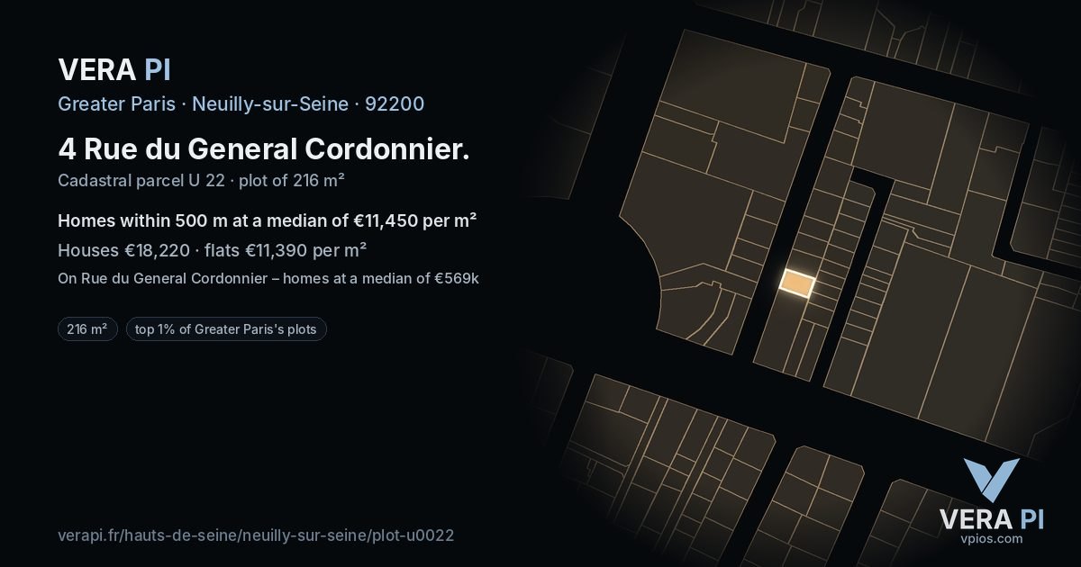 4 Rue du General Cordonnier, Neuilly-sur-Seine at night – the plot lit, the parcels around coloured by the prices near them