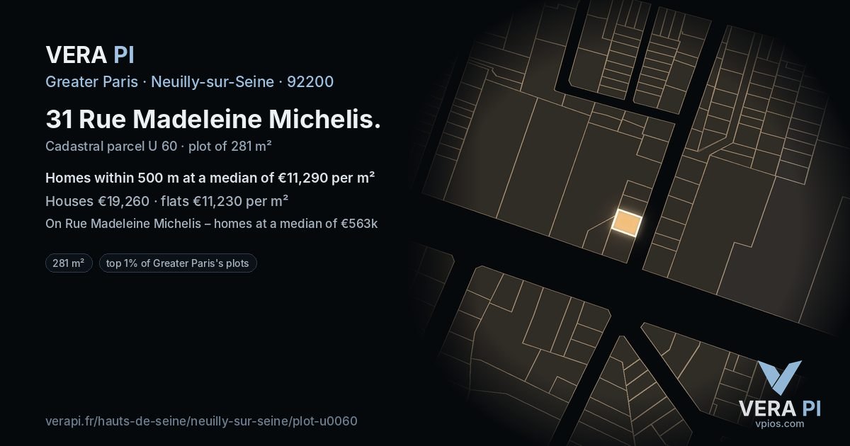 31 Rue Madeleine Michelis, Neuilly-sur-Seine at night – the plot lit, the parcels around coloured by the prices near them