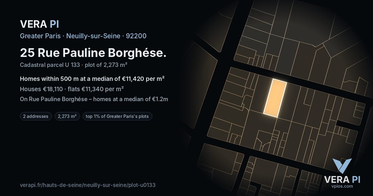 25 Rue Pauline Borghése, Neuilly-sur-Seine at night – the plot lit, the parcels around coloured by the prices near them