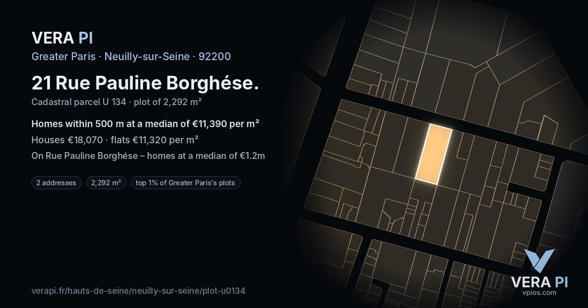 21 Rue Pauline Borghése, Neuilly-sur-Seine at night – the plot lit, the parcels around coloured by the prices near them