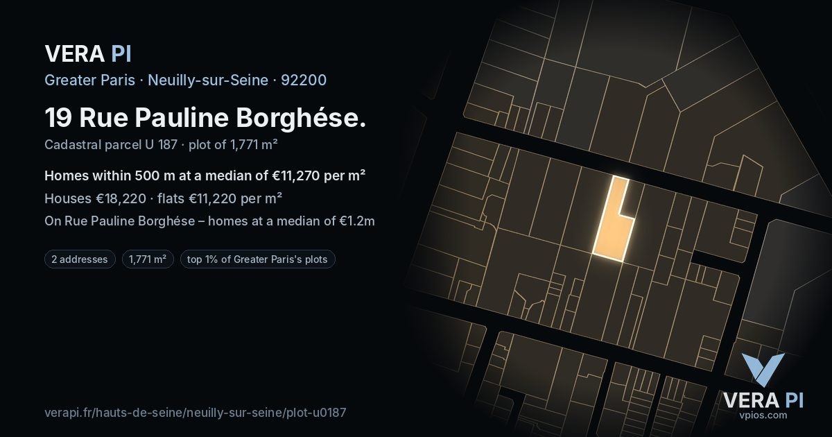 19 Rue Pauline Borghése, Neuilly-sur-Seine at night – the plot lit, the parcels around coloured by the prices near them