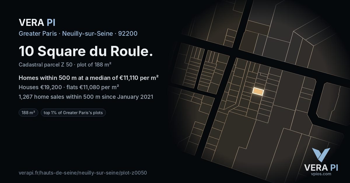 10 Square du Roule, Neuilly-sur-Seine at night – the plot lit, the parcels around coloured by the prices near them