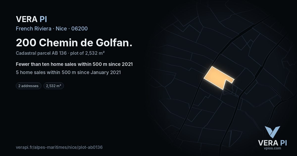 200 Chemin de Golfan, Nice at night – the plot lit, the parcels around coloured by the prices near them