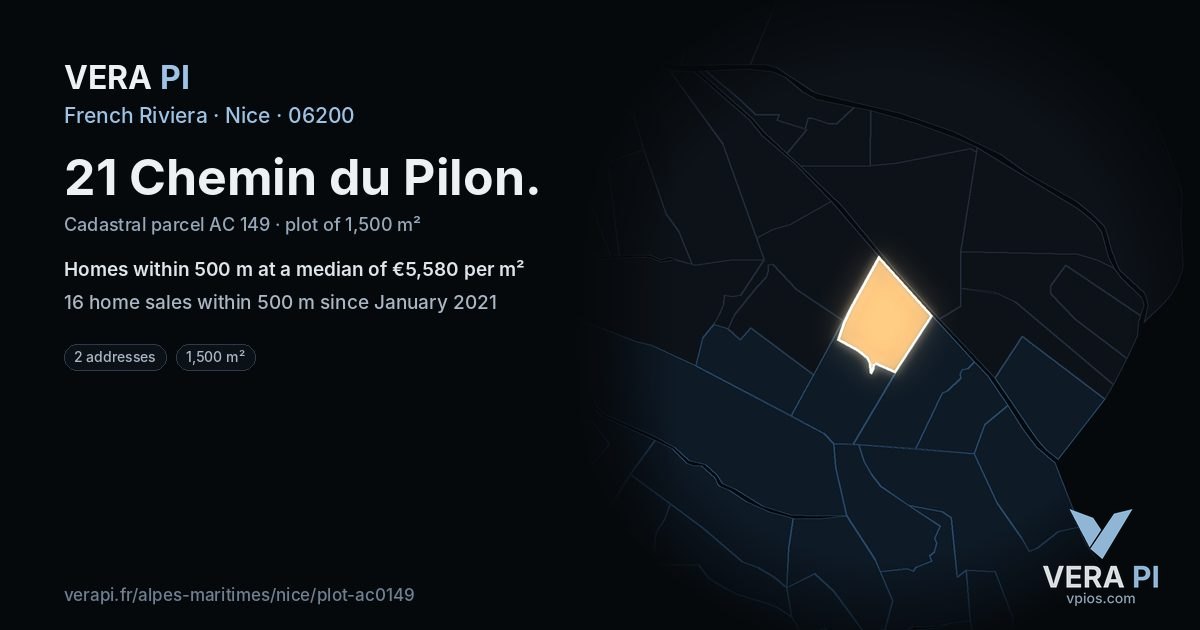 21 Chemin du Pilon, Nice at night – the plot lit, the parcels around coloured by the prices near them