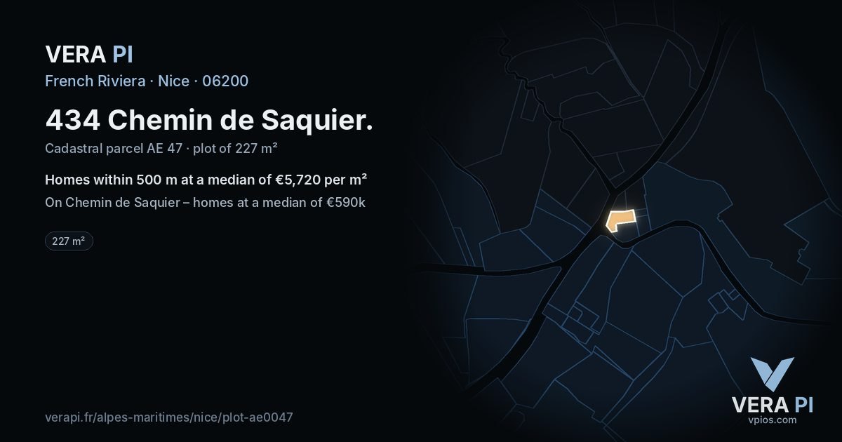 434 Chemin de Saquier, Nice at night – the plot lit, the parcels around coloured by the prices near them