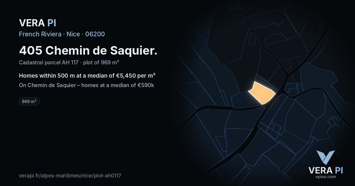 405 Chemin de Saquier, Nice at night – the plot lit, the parcels around coloured by the prices near them