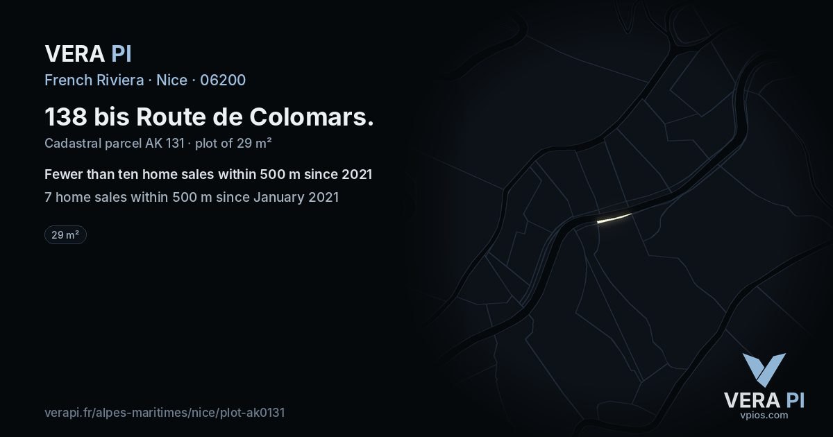 138 bis Route de Colomars, Nice at night – the plot lit, the parcels around coloured by the prices near them
