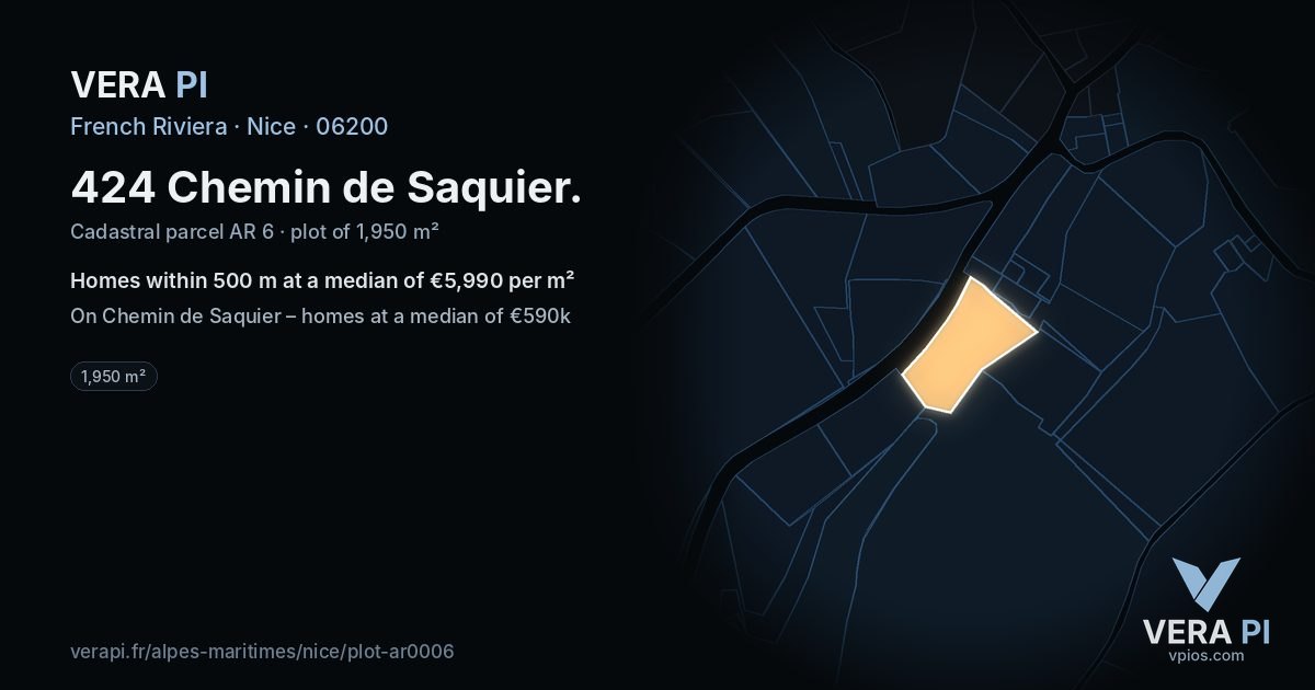 424 Chemin de Saquier, Nice at night – the plot lit, the parcels around coloured by the prices near them
