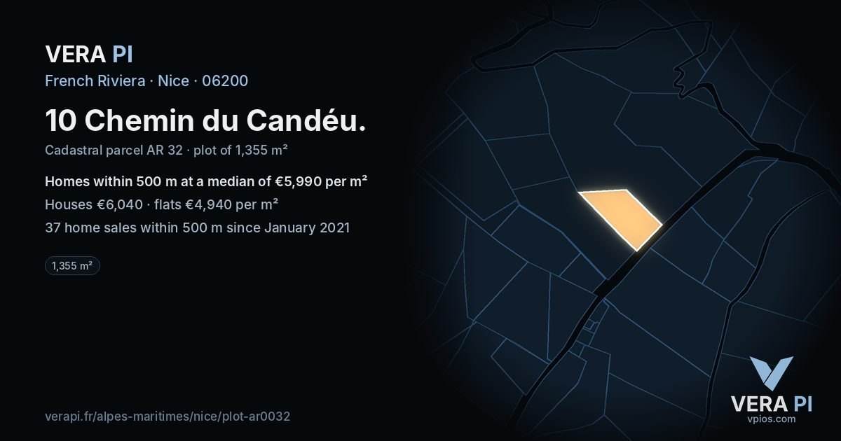 10 Chemin du Candéu, Nice at night – the plot lit, the parcels around coloured by the prices near them