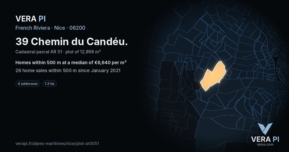 39 Chemin du Candéu, Nice at night – the plot lit, the parcels around coloured by the prices near them