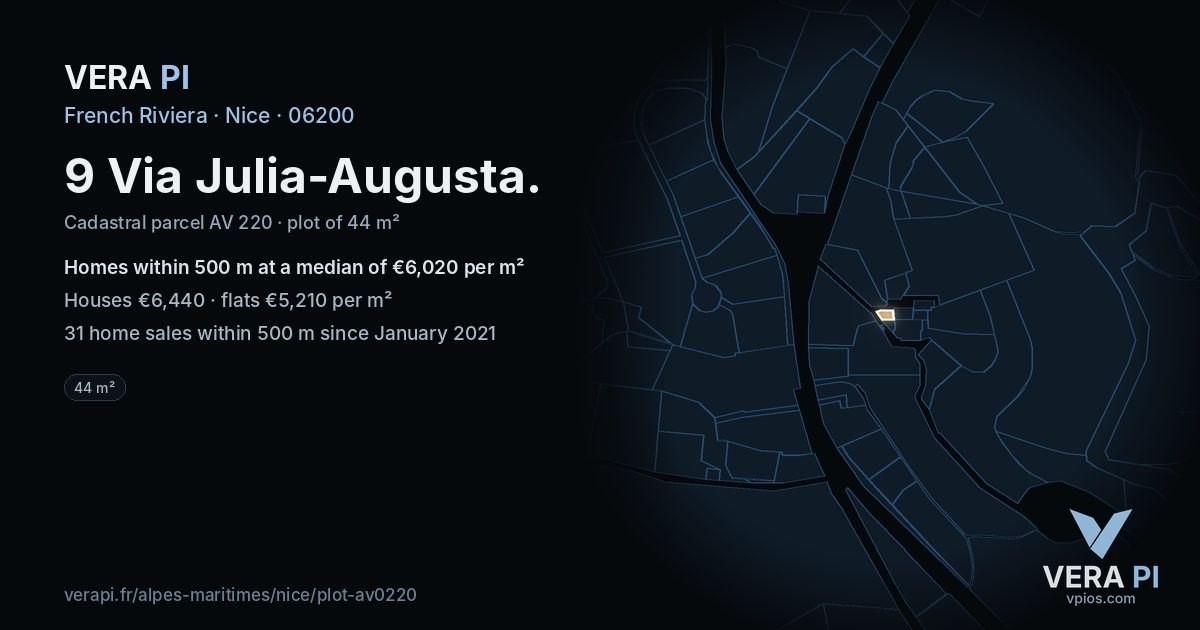 9 Via Julia-Augusta, Nice at night – the plot lit, the parcels around coloured by the prices near them