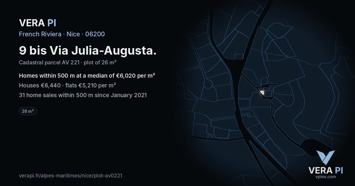 9 bis Via Julia-Augusta, Nice at night – the plot lit, the parcels around coloured by the prices near them