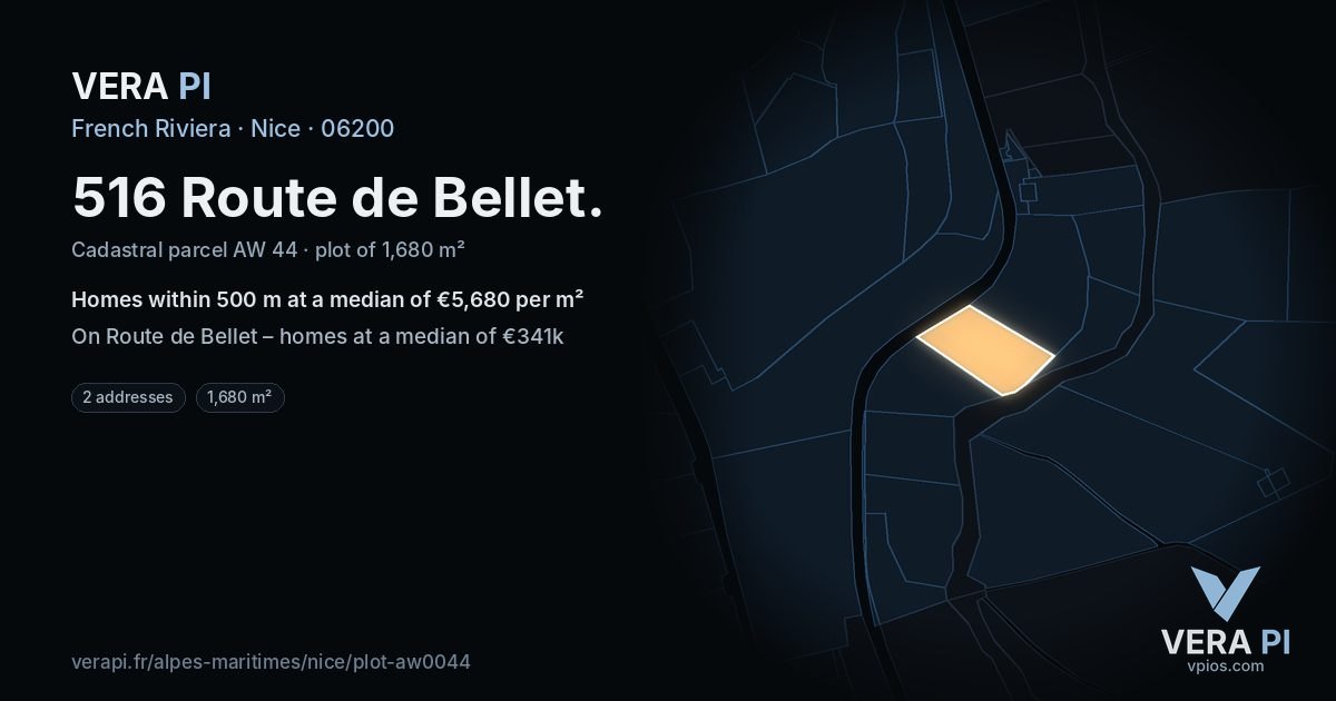 516 Route de Bellet, Nice at night – the plot lit, the parcels around coloured by the prices near them