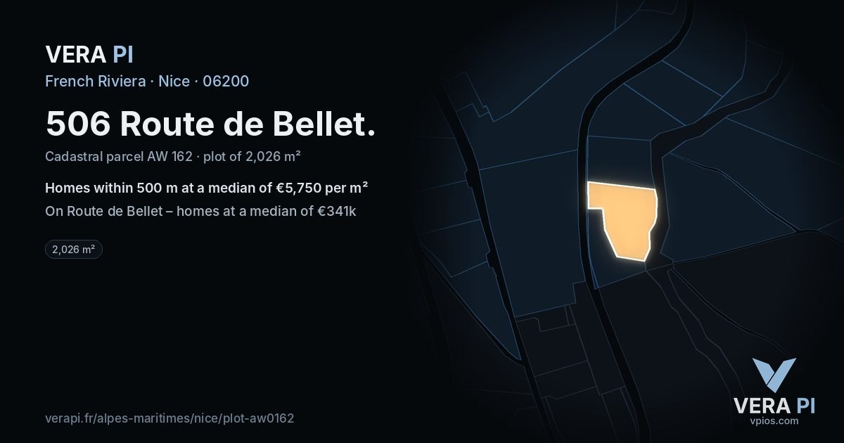 506 Route de Bellet, Nice at night – the plot lit, the parcels around coloured by the prices near them