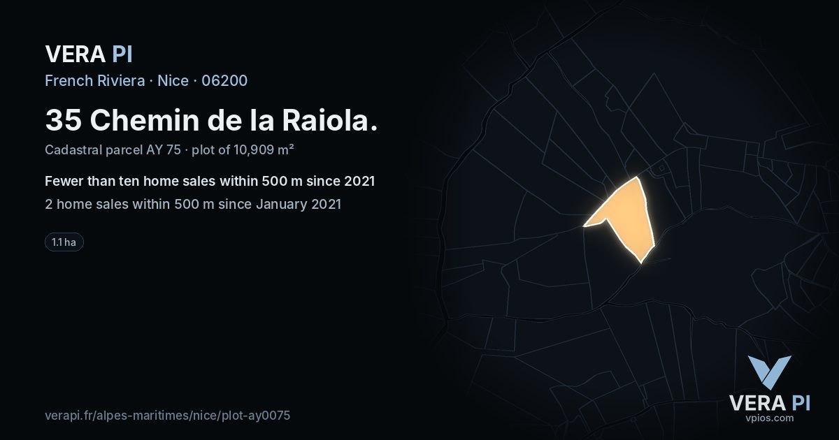 35 Chemin de la Raiola, Nice at night – the plot lit, the parcels around coloured by the prices near them