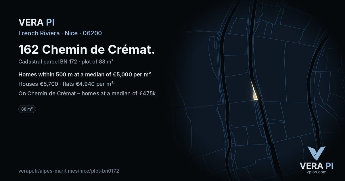 162 Chemin de Crémat, Nice at night – the plot lit, the parcels around coloured by the prices near them
