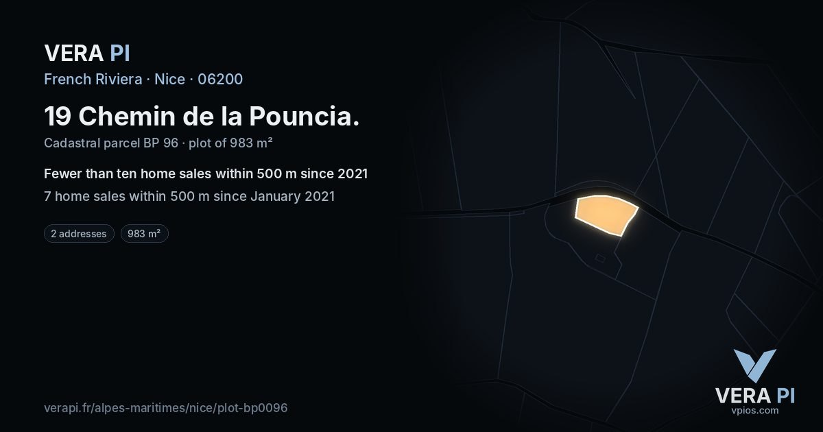 19 Chemin de la Pouncia, Nice at night – the plot lit, the parcels around coloured by the prices near them