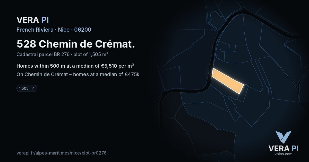 528 Chemin de Crémat, Nice at night – the plot lit, the parcels around coloured by the prices near them