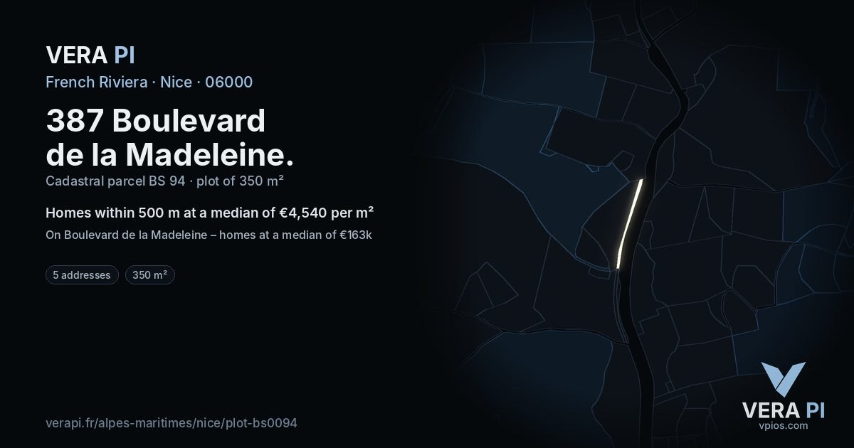 387 Boulevard de la Madeleine, Nice at night – the plot lit, the parcels around coloured by the prices near them