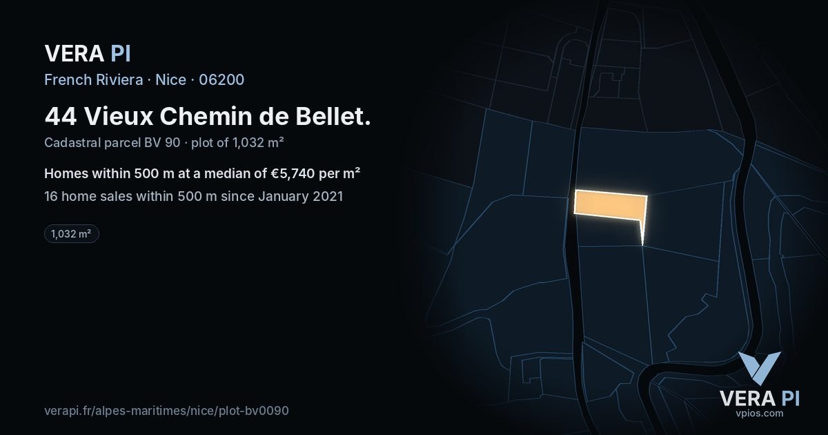 44 Vieux Chemin de Bellet, Nice at night – the plot lit, the parcels around coloured by the prices near them