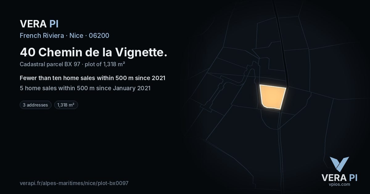 40 Chemin de la Vignette, Nice at night – the plot lit, the parcels around coloured by the prices near them