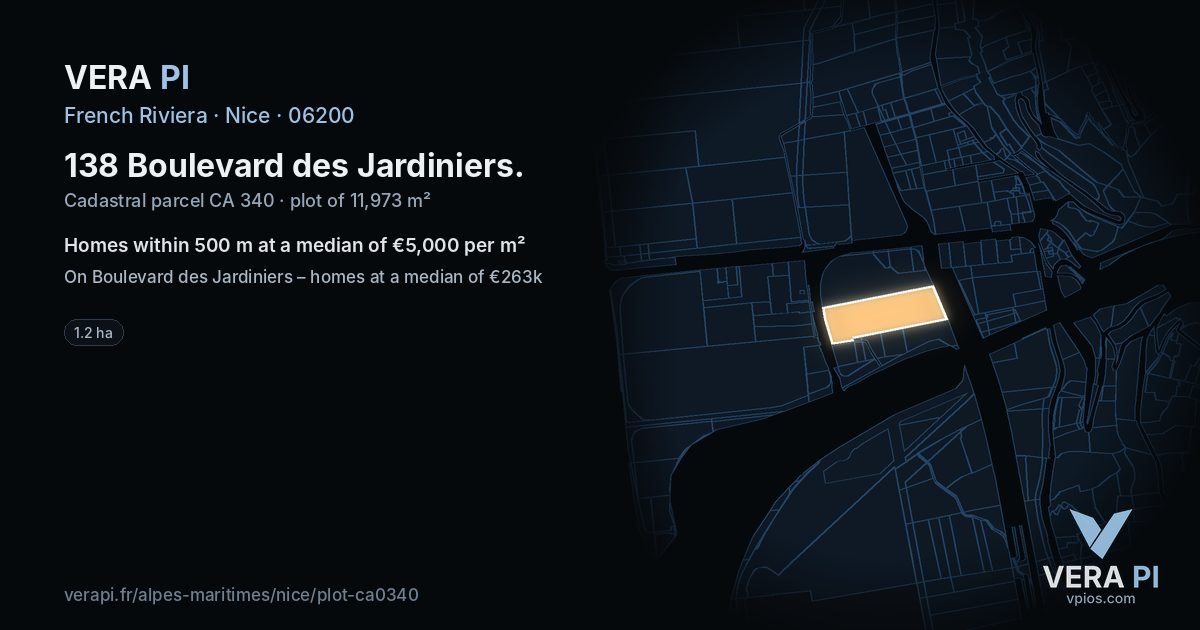 138 Boulevard des Jardiniers, Nice at night – the plot lit, the parcels around coloured by the prices near them