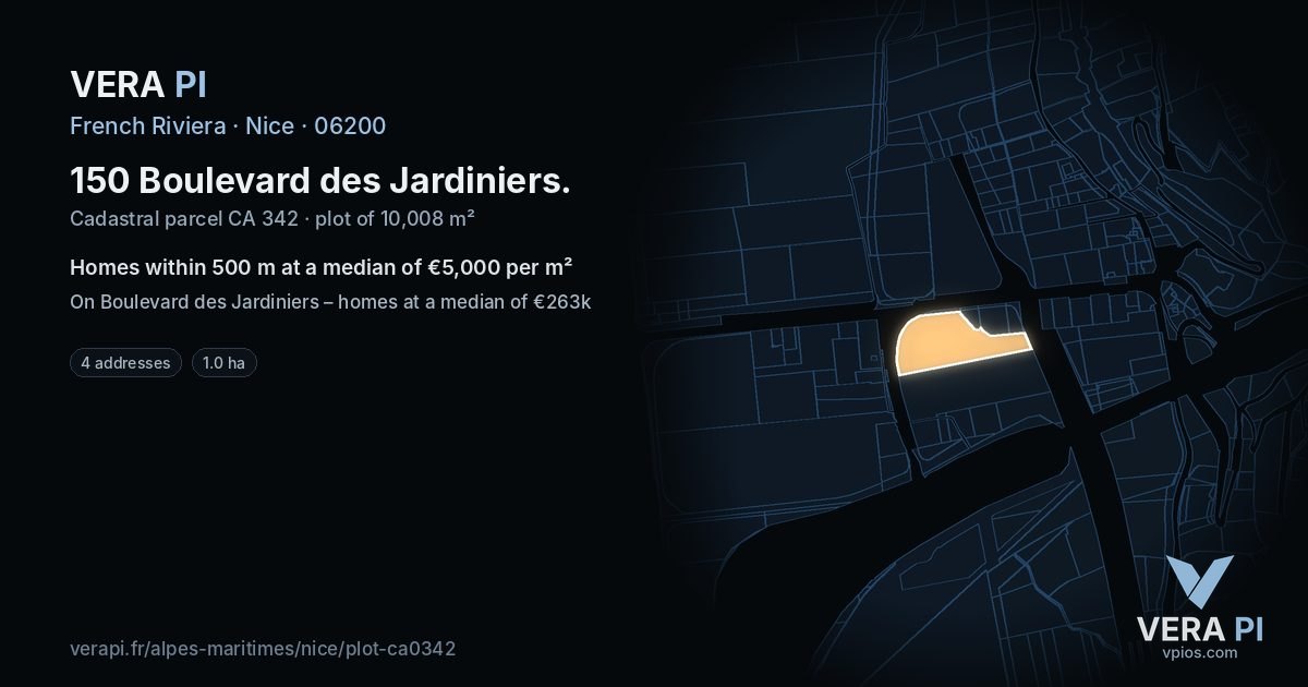 150 Boulevard des Jardiniers, Nice at night – the plot lit, the parcels around coloured by the prices near them