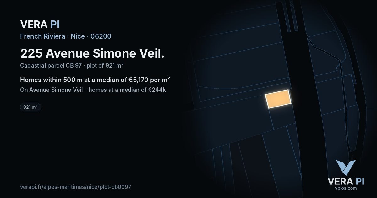 225 Avenue Simone Veil, Nice at night – the plot lit, the parcels around coloured by the prices near them