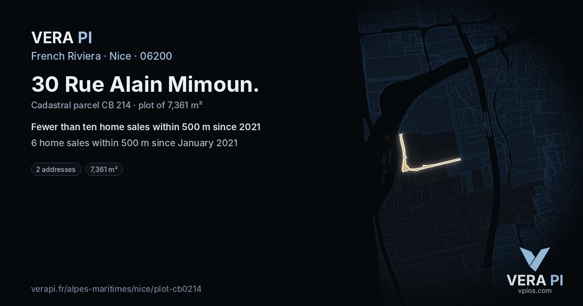 30 Rue Alain Mimoun, Nice at night – the plot lit, the parcels around coloured by the prices near them