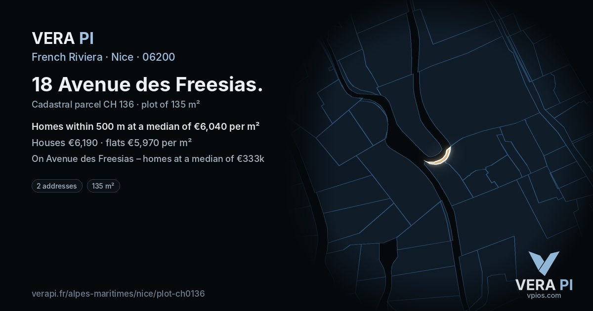18 Avenue des Freesias, Nice at night – the plot lit, the parcels around coloured by the prices near them