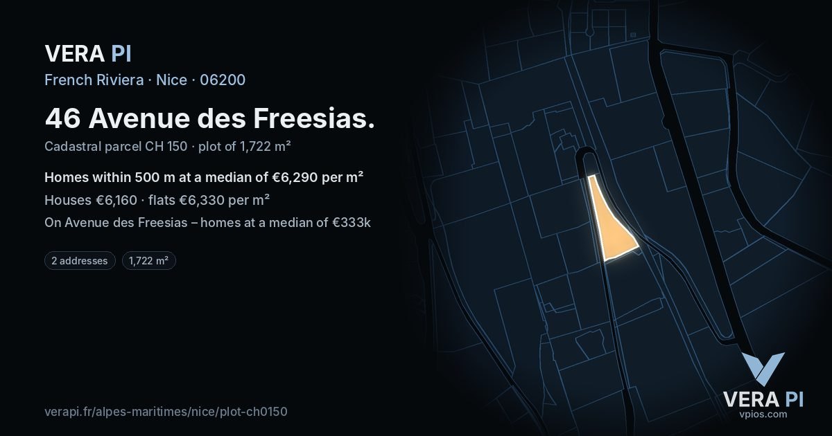 46 Avenue des Freesias, Nice at night – the plot lit, the parcels around coloured by the prices near them