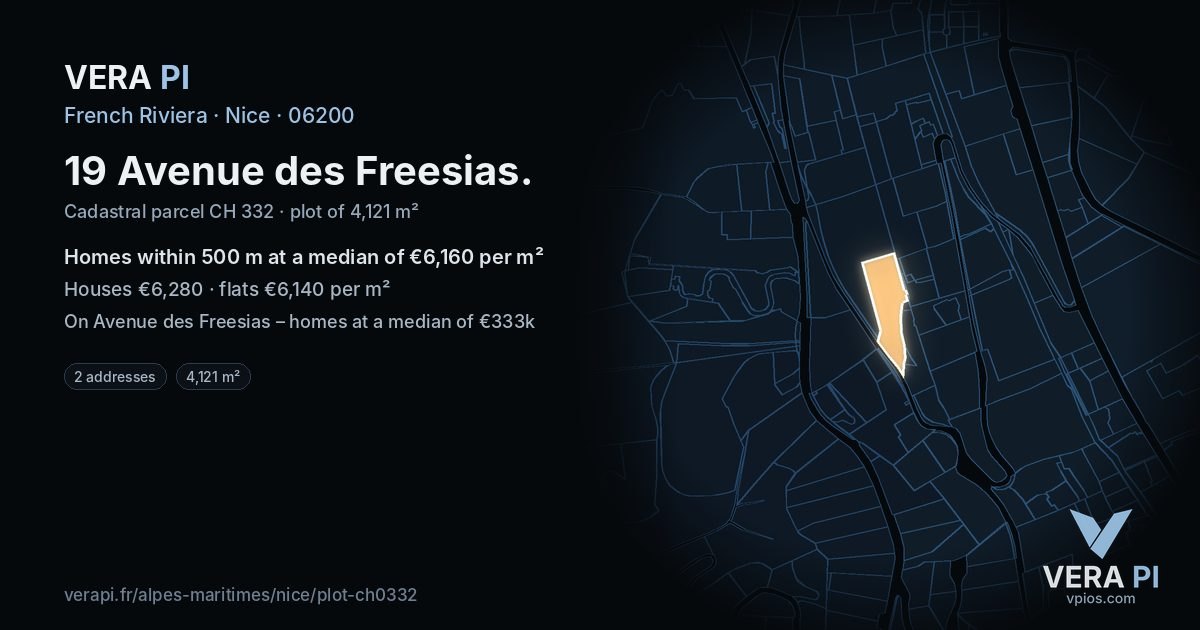 19 Avenue des Freesias, Nice at night – the plot lit, the parcels around coloured by the prices near them