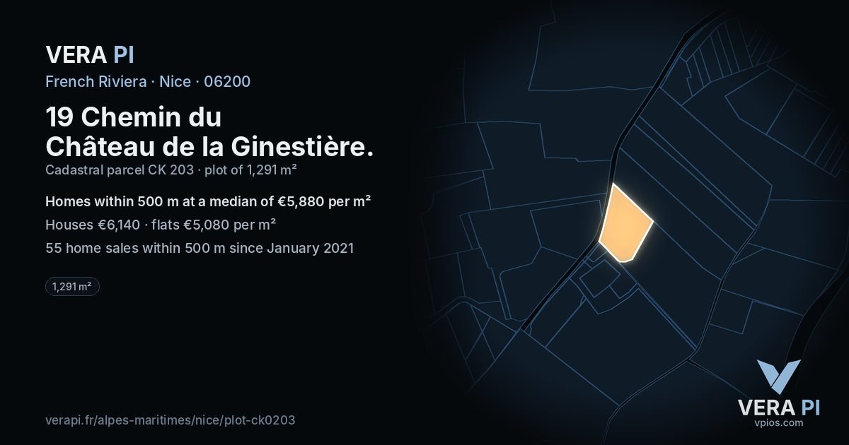 19 Chemin du Château de la Ginestière, Nice at night – the plot lit, the parcels around coloured by the prices near them