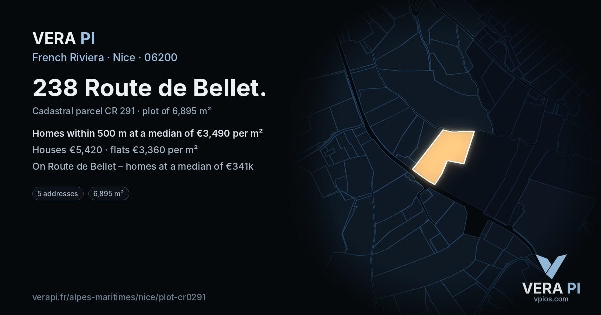 238 Route de Bellet, Nice at night – the plot lit, the parcels around coloured by the prices near them