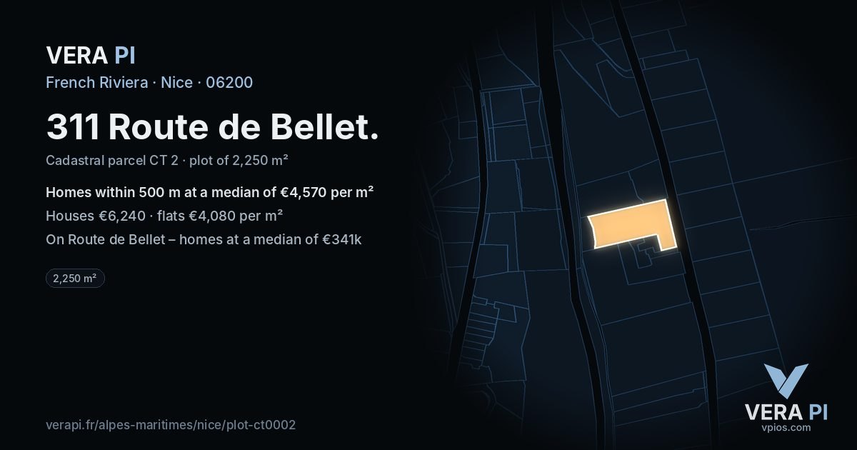 311 Route de Bellet, Nice at night – the plot lit, the parcels around coloured by the prices near them