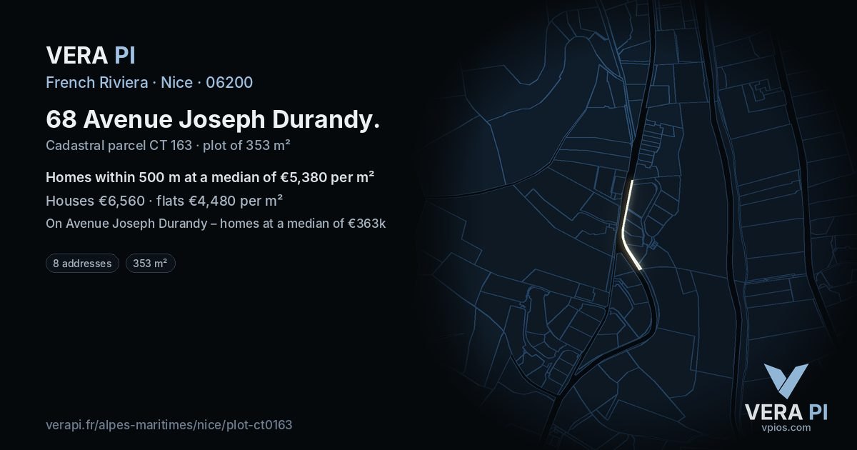 68 Avenue Joseph Durandy, Nice at night – the plot lit, the parcels around coloured by the prices near them