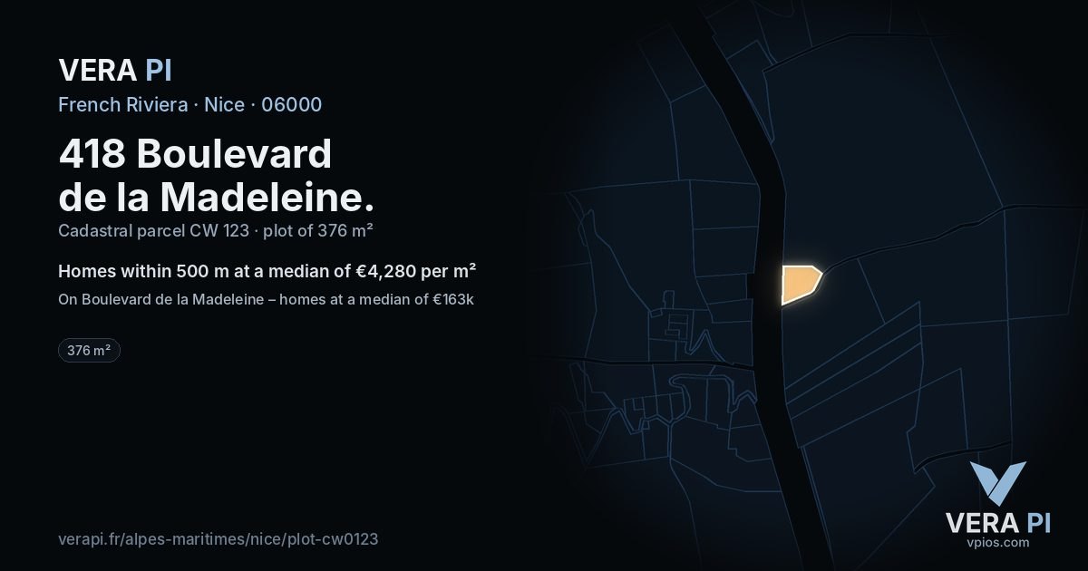 418 Boulevard de la Madeleine, Nice at night – the plot lit, the parcels around coloured by the prices near them