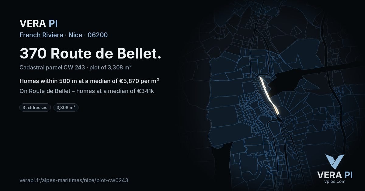 370 Route de Bellet, Nice at night – the plot lit, the parcels around coloured by the prices near them