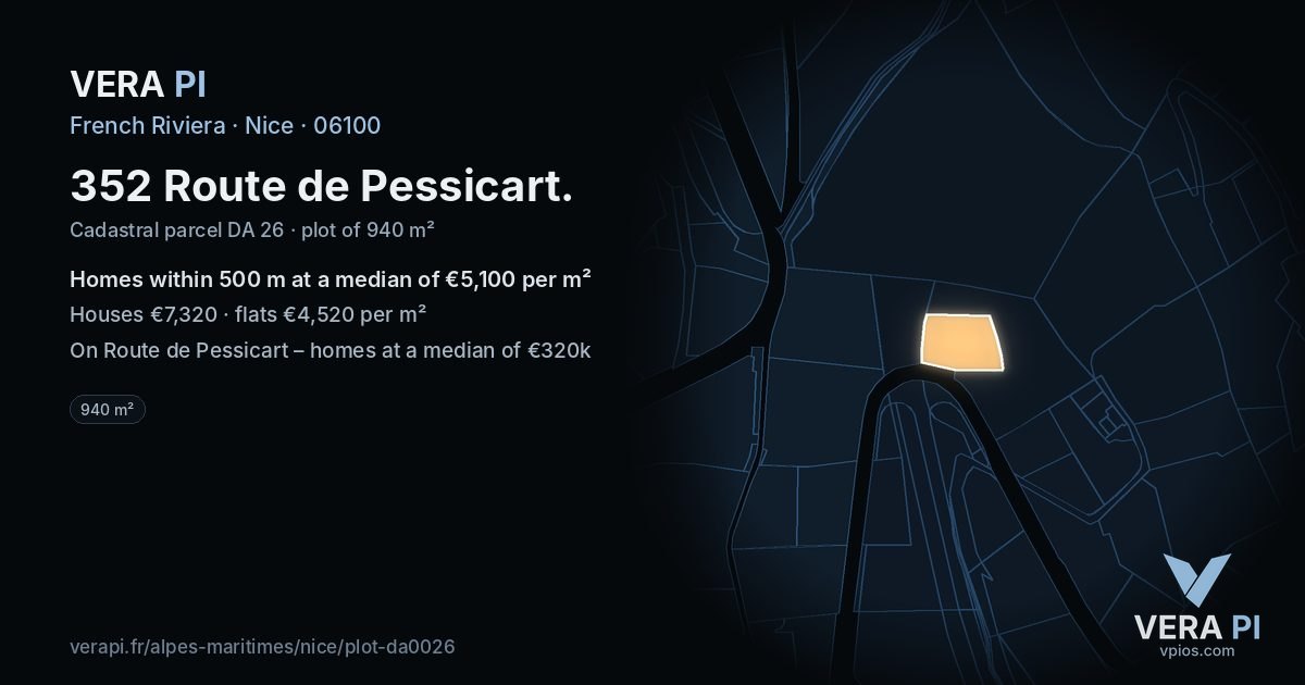 352 Route de Pessicart, Nice at night – the plot lit, the parcels around coloured by the prices near them