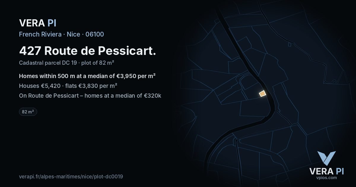 427 Route de Pessicart, Nice at night – the plot lit, the parcels around coloured by the prices near them