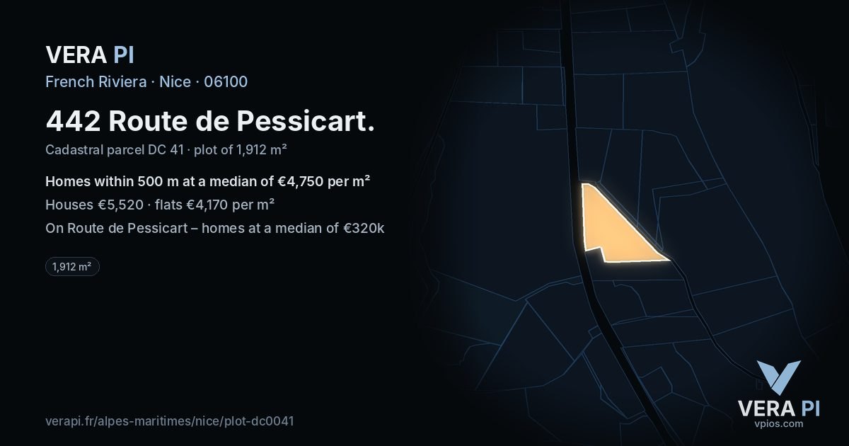 442 Route de Pessicart, Nice at night – the plot lit, the parcels around coloured by the prices near them