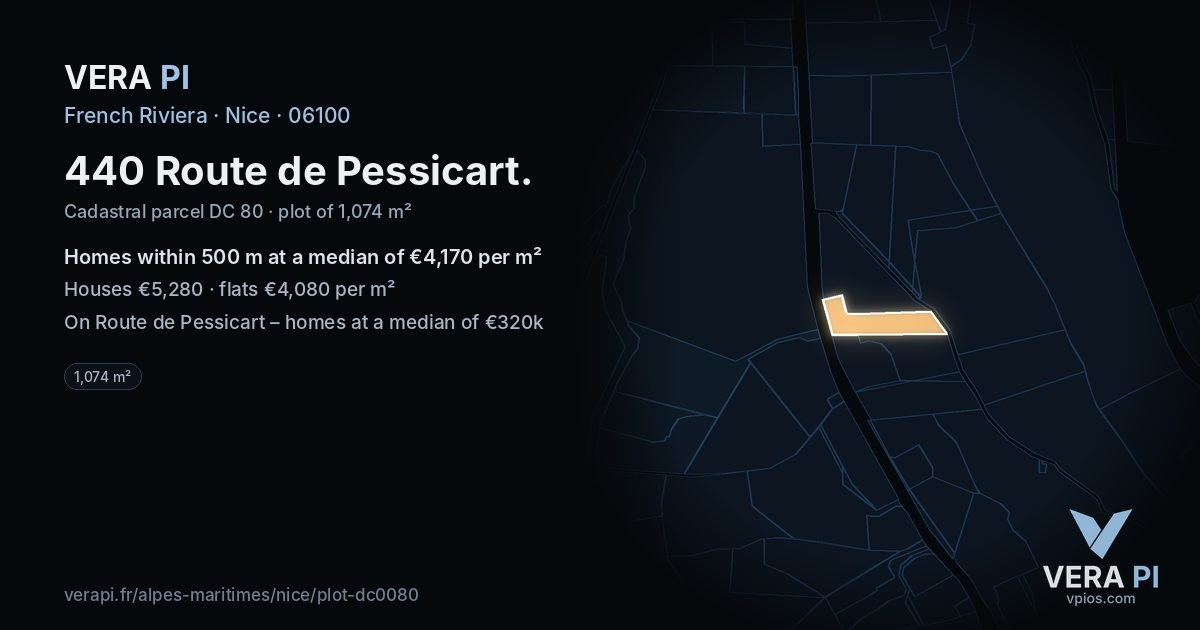 440 Route de Pessicart, Nice at night – the plot lit, the parcels around coloured by the prices near them