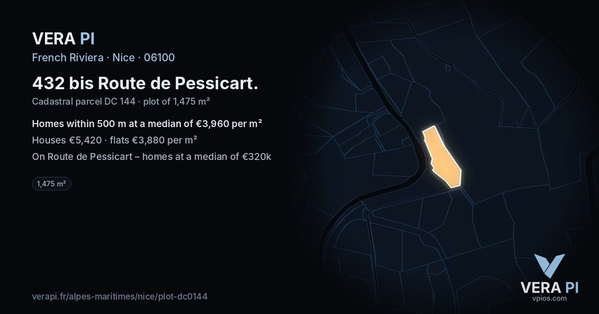 432 bis Route de Pessicart, Nice at night – the plot lit, the parcels around coloured by the prices near them