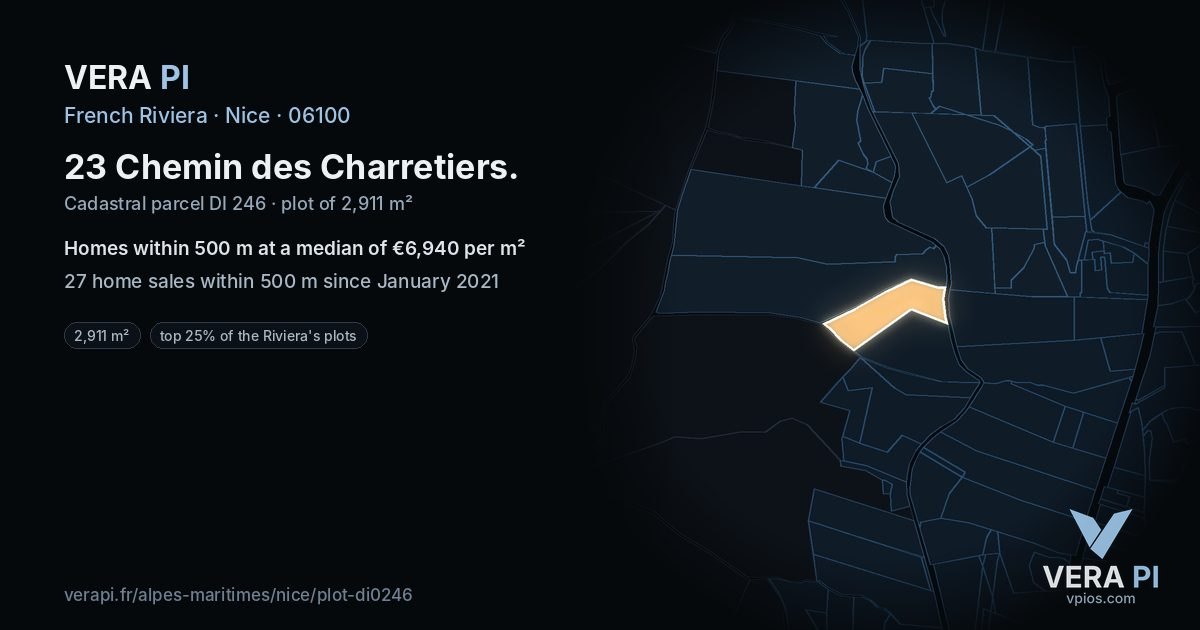 23 Chemin des Charretiers, Nice at night – the plot lit, the parcels around coloured by the prices near them