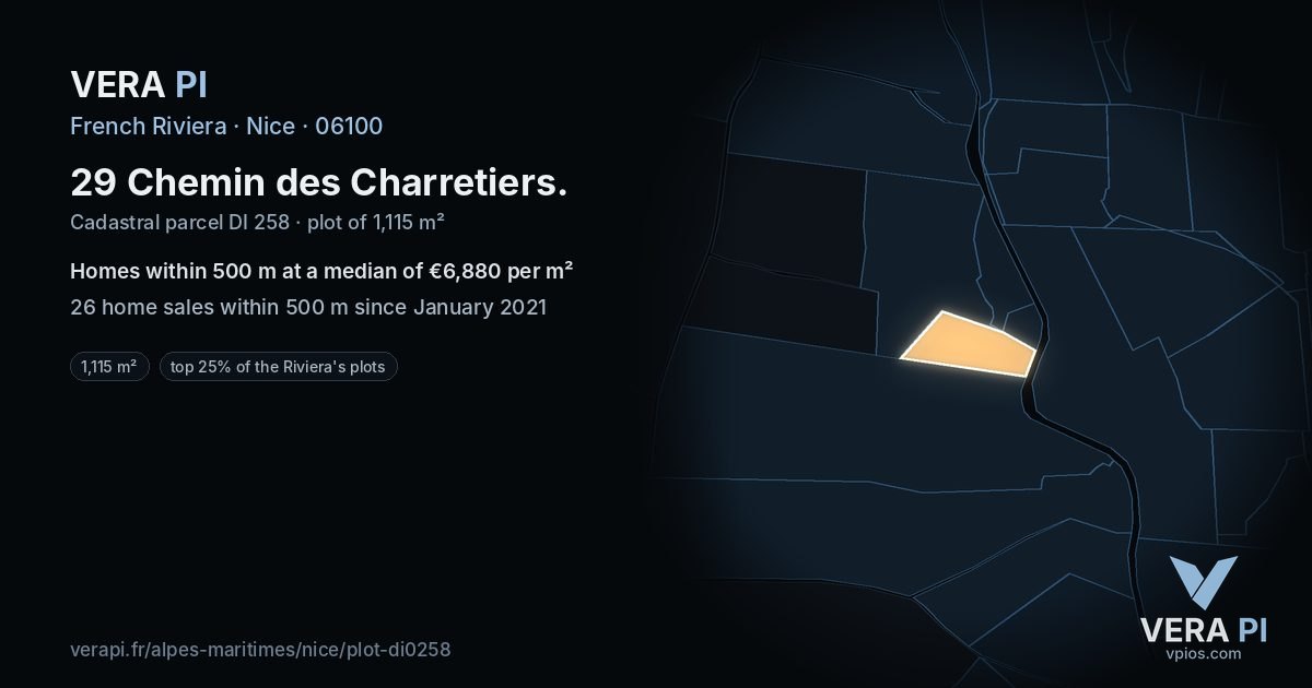 29 Chemin des Charretiers, Nice at night – the plot lit, the parcels around coloured by the prices near them